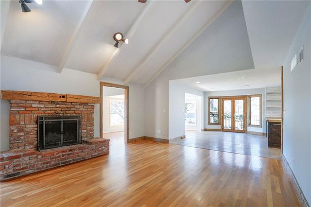 24908 E Timberlake Drive, Greenwood, MO 64086