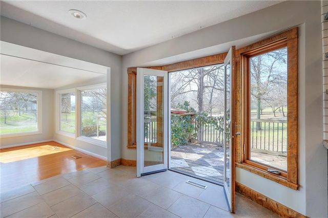 24908 E Timberlake Drive, Greenwood, MO 64086