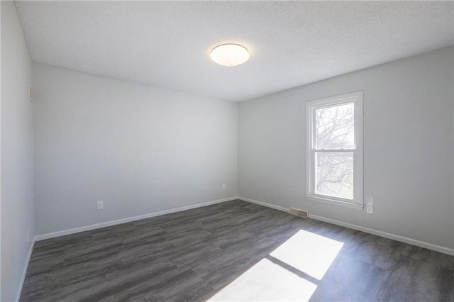 24908 E Timberlake Drive, Greenwood, MO 64086