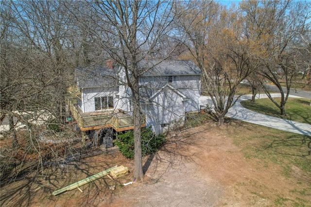 24908 E Timberlake Drive, Greenwood, MO 64086