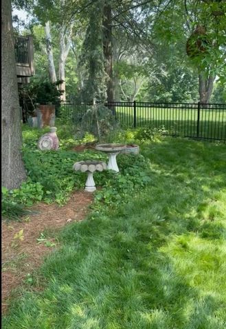 24908 E Timberlake Drive, Greenwood, MO 64086