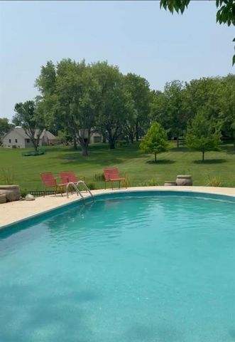 24908 E Timberlake Drive, Greenwood, MO 64034