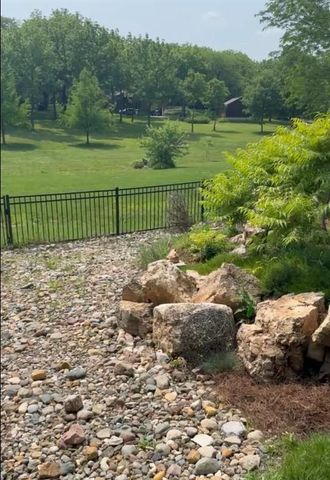 24908 E Timberlake Drive, Greenwood, MO 64034
