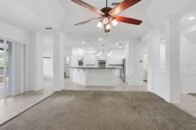 120 BLUE STONE CIRCLE, Winter Garden, FL 34787