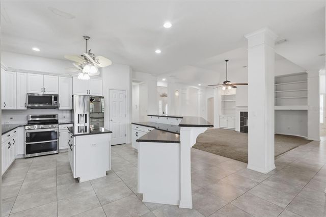 120 BLUE STONE CIRCLE, Winter Garden, FL 34787