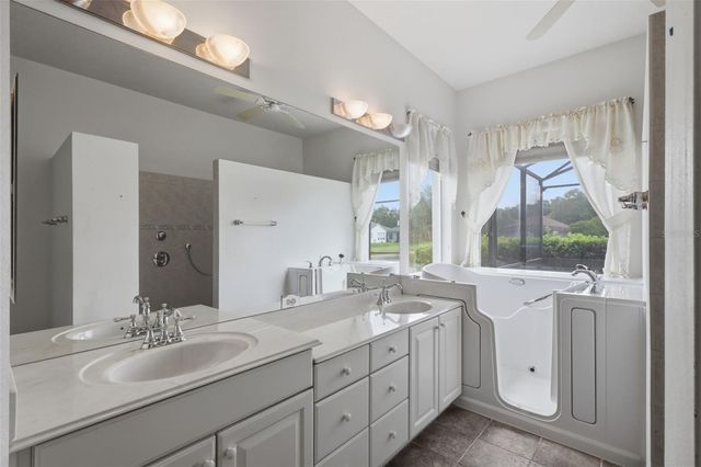 120 BLUE STONE CIRCLE, Winter Garden, FL 34787