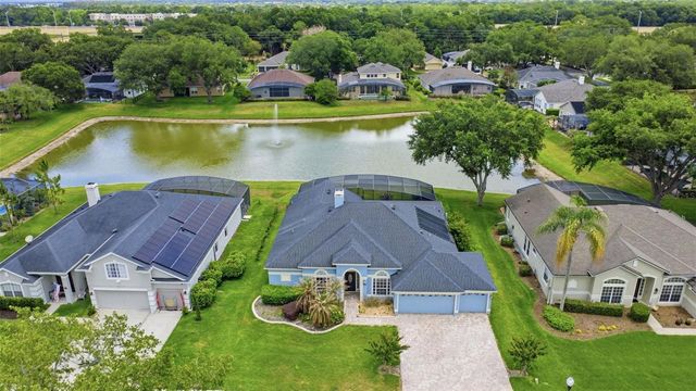120 BLUE STONE CIRCLE, Winter Garden, FL 34787