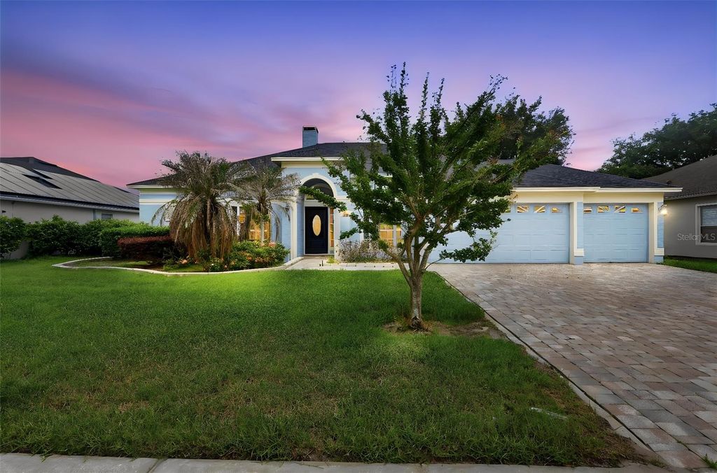 120 BLUE STONE CIRCLE, Winter Garden, FL 34787