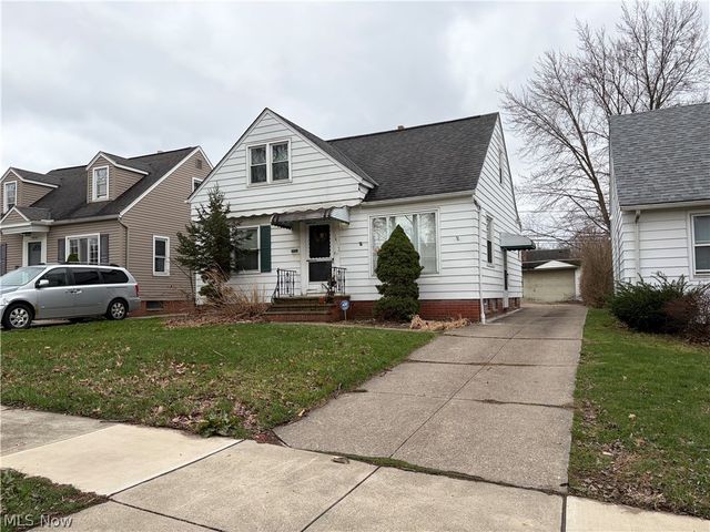 14112 Krems Avenue, Maple Heights, OH 44137