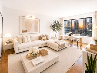 20 W 64th St Apt 32M, New York City, NY 10023