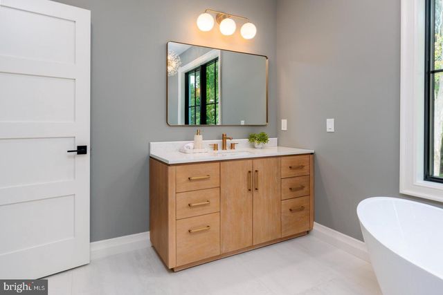 208 TOWER DR, Stevensville, MD 21666