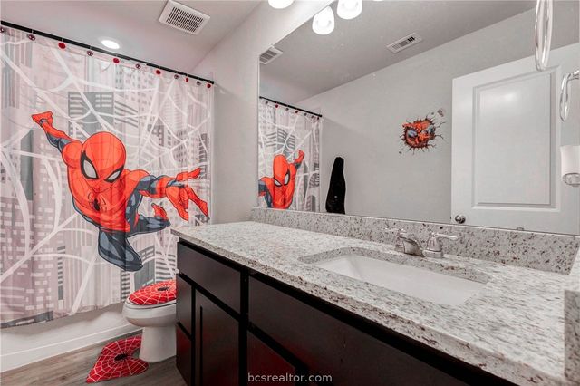 2176 Chief Street, Bryan, TX 77807