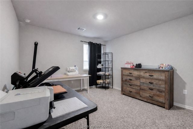 2176 Chief Street, Bryan, TX 77807