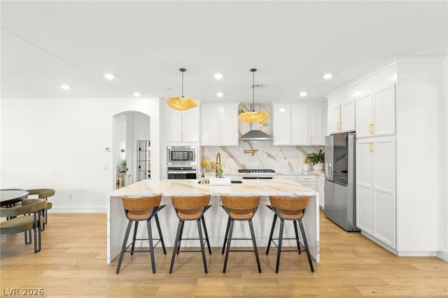 6 Sun Lily Lane, Henderson, NV 89011