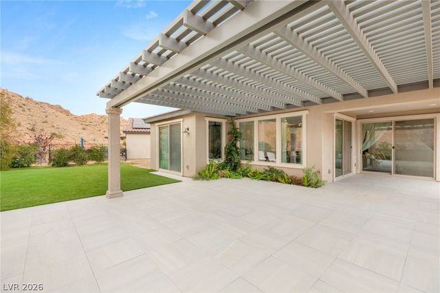 6 Sun Lily Lane, Henderson, NV 89011