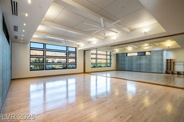 6 Sun Lily Lane, Henderson, NV 89011