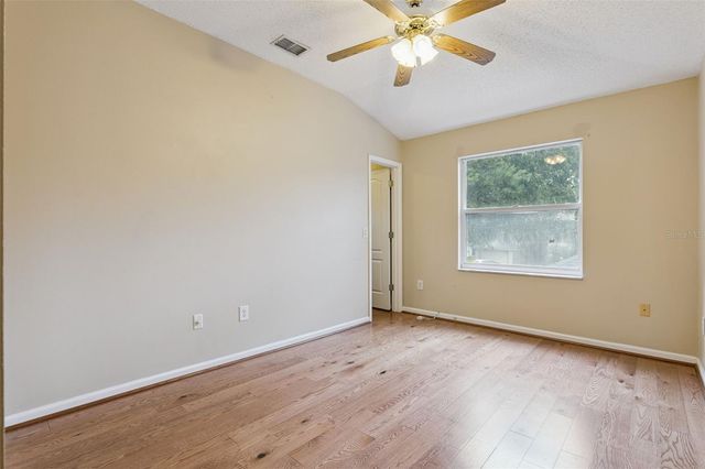 1025 OCEANBREEZE COURT, Orlando, FL 32828