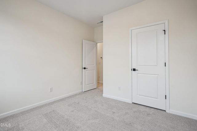 13 E Tiger Lily Trail 53, Clayton, NC 27527