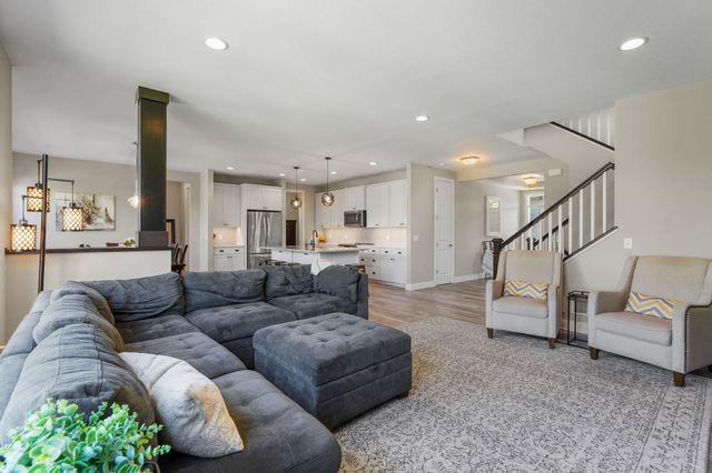 776 Arbor Woods Road, Victoria, MN 55386