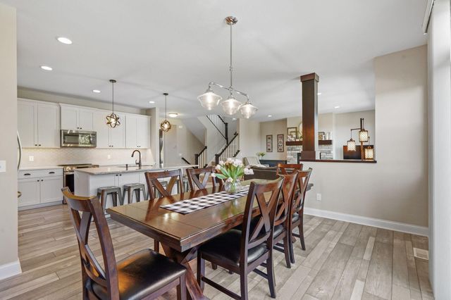 776 Arbor Woods Road, Victoria, MN 55386