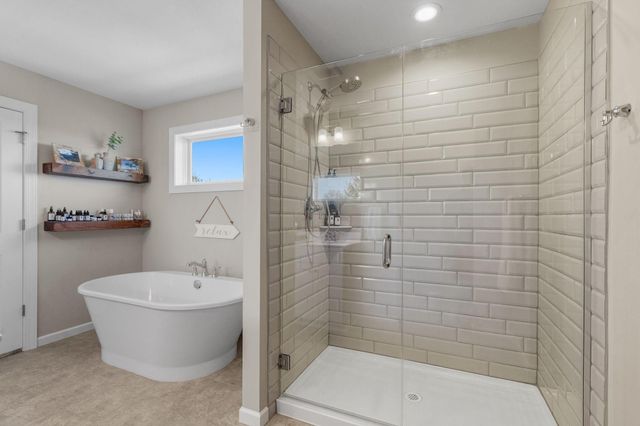 776 Arbor Woods Road, Victoria, MN 55386