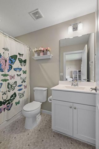 776 Arbor Woods Road, Victoria, MN 55386