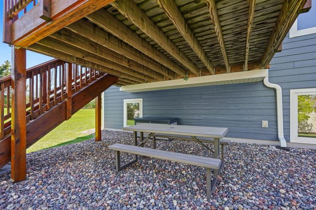 776 Arbor Woods Road, Victoria, MN 55386