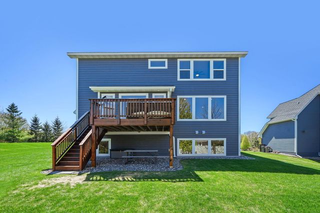 776 Arbor Woods Road, Victoria, MN 55386