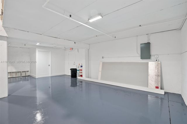 16300 SW 137th Ave 119, Miami, FL 33177