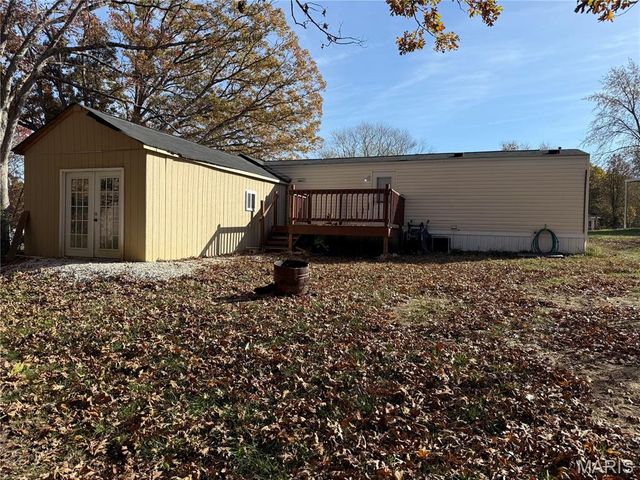 26189 N Carol Street, Warrenton, MO 63383