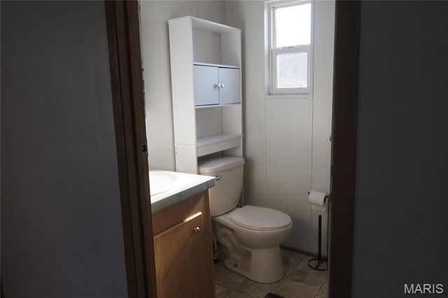 26189 N Carol Street, Warrenton, MO 63383