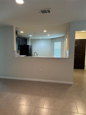 410 Holiday Creek LN, Georgetown, TX 78633