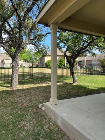 410 Holiday Creek LN, Georgetown, TX 78633