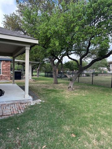 410 Holiday Creek LN, Georgetown, TX 78633