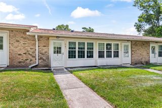 312C Woodbridge Drive, Ridge, NY 11961
