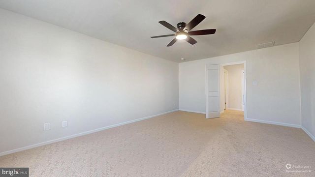 124 MALIBU DR, Egg Harbor Township, NJ 08234