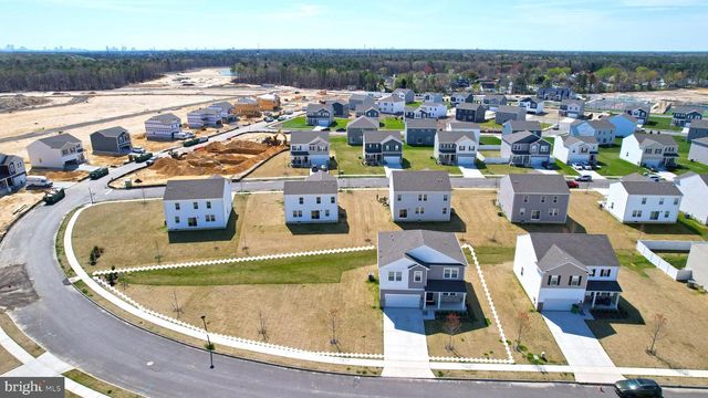 124 MALIBU DR, Egg Harbor Township, NJ 08234