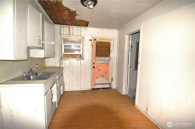 118 N F Street, Aberdeen, WA 98520