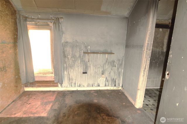 118 N F Street, Aberdeen, WA 98520