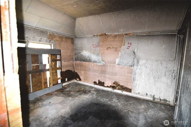 118 N F Street, Aberdeen, WA 98520