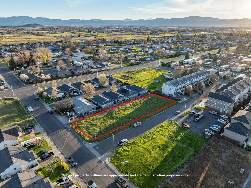 3444 Sonny Way, White City, OR 97503