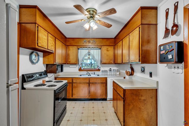 129 Lincoln Street, Warner Robins, GA 31088