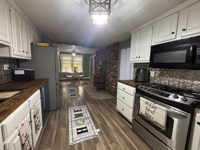 10 Marlboro Road, Troy, NH 03465