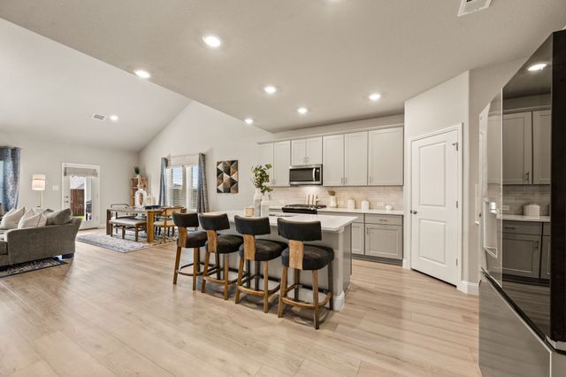 6429 Hidden Flower Way, Fort Worth, TX 76036