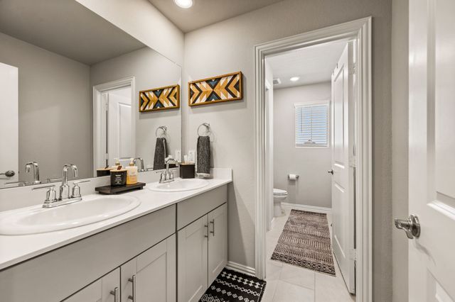 6429 Hidden Flower Way, Fort Worth, TX 76036