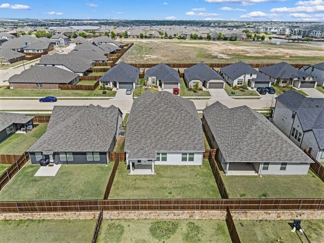 6429 Hidden Flower Way, Fort Worth, TX 76036