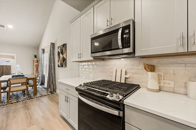 6429 Hidden Flower Way, Fort Worth, TX 76036