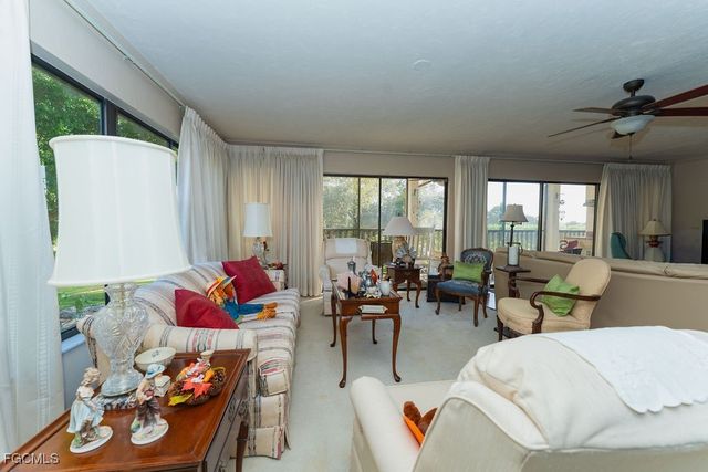 6216 Cougar RUN 202, Fort Myers, FL 33908