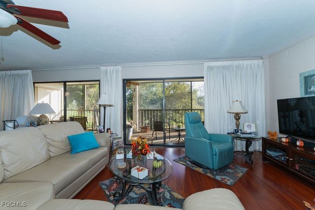 6216 Cougar RUN 202, Fort Myers, FL 33908