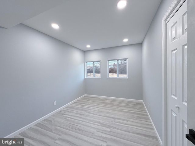 679 TRENTON RD, Fairless Hills, PA 19030